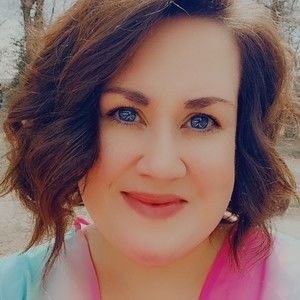 Meet your Posher, Meagan